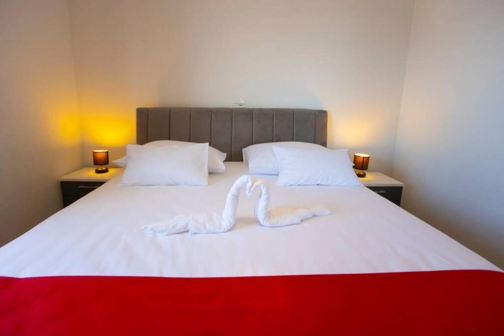 Apartments Vladimir #5 มาคาร์สกา ภายนอก รูปภาพ